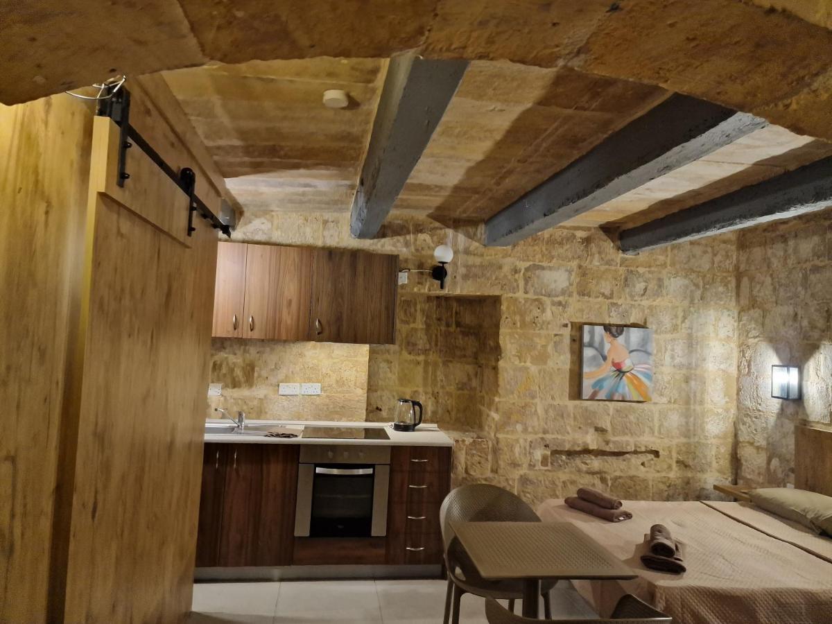 Renovated 16th Century House In Vakantiehuis Valletta