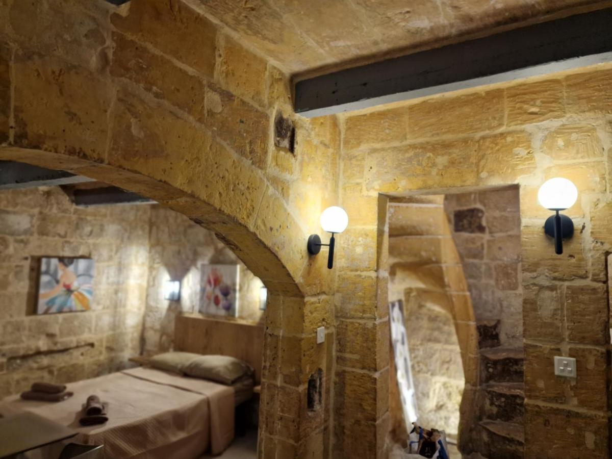 Renovated 16th Century House In Vakantiehuis