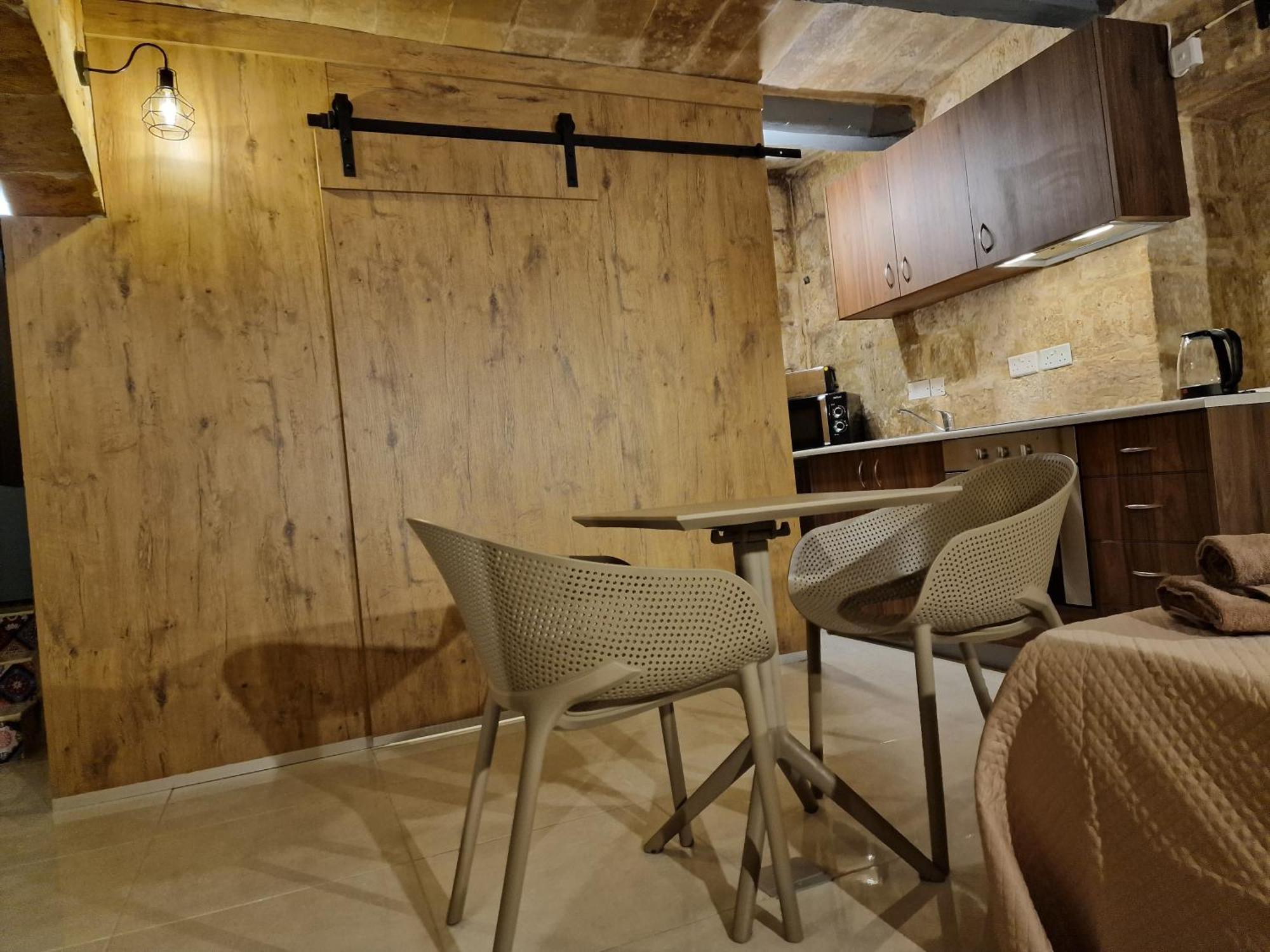 Renovated 16th Century House In Vakantiehuis *